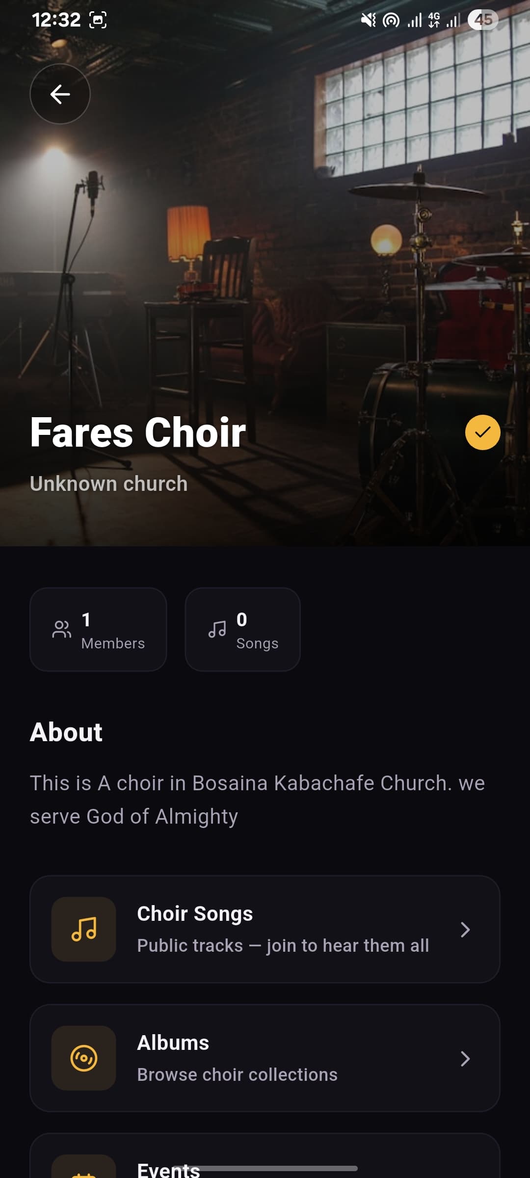 A choir profile with its about text, songs, albums and events